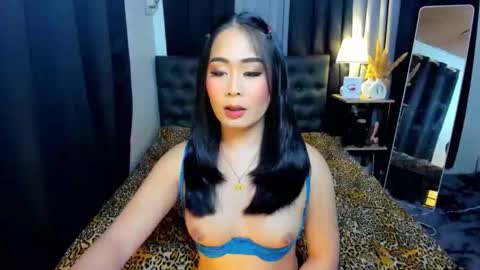 Ayesha online show from September 22, 2025, 9:06 pm