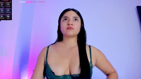 Mariana online show from November 23, 2025, 4:51 pm