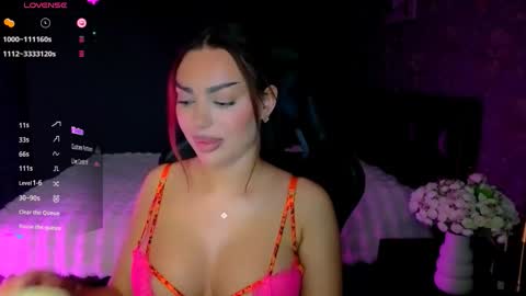  Ayla Demir  online show from March 6, 2026, 9:55 pm