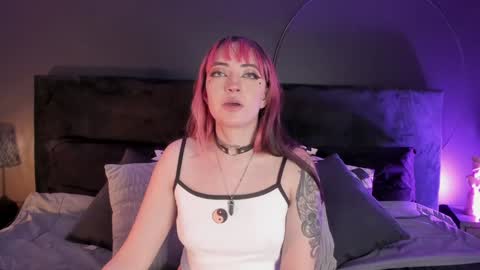 Aylen online show from January 15, 2025, 7:34 pm