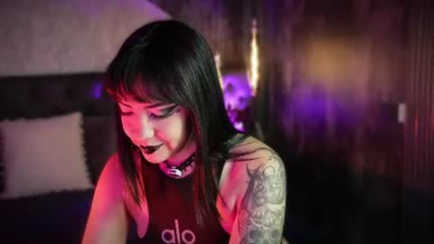Snapshot of aylen_darkmoor chatting on June 23, 2026, 6:28 pm Aylen online show from June 23, 2026, 6:28 pm