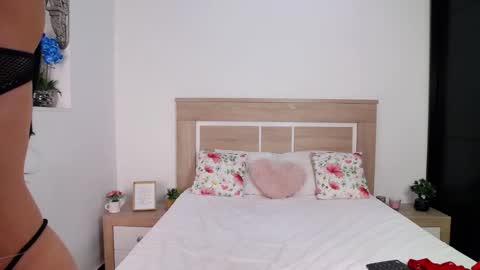 Aylin Ross online show from September 18, 2025, 7:05 pm