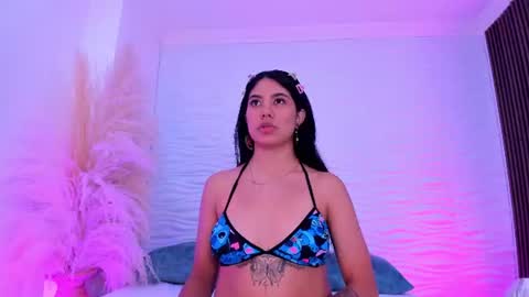 aylinlove_ online show from June 10, 2026, 12:26 pm