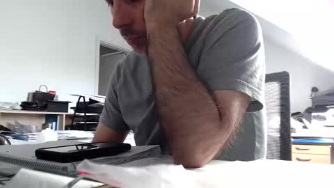 aylinniyerim online show from March 5, 2026, 2:13 pm