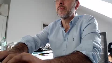 aylinniyerim online show from July 22, 2026, 1:58 pm