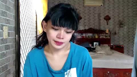 aymkyline online show from December 14, 2025, 4:40 am