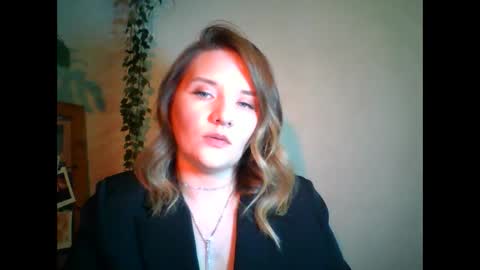 ayrix online show from September 17, 2025, 5:36 pm