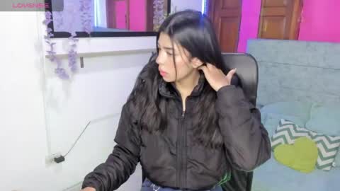 Aysha online show from May 26, 2026, 3:24 am
