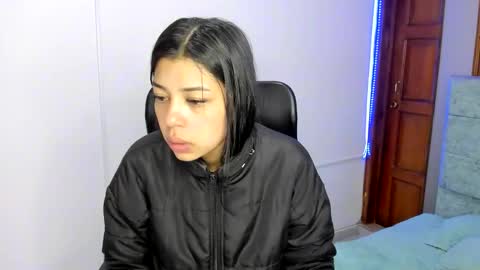 aysha_winxx online show from November 30, 2025, 3:21 am