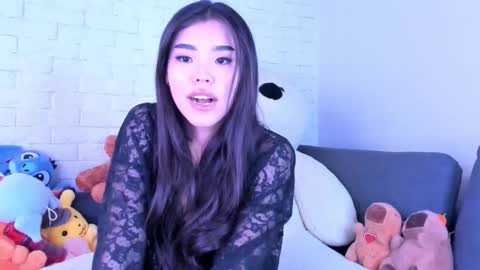 Ayumi online show from January 13, 2026, 6:13 pm