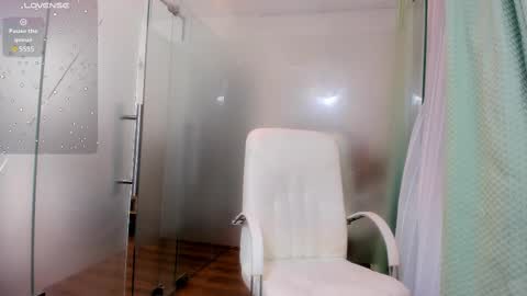 Ayumi online show from February 28, 2025, 8:31 am