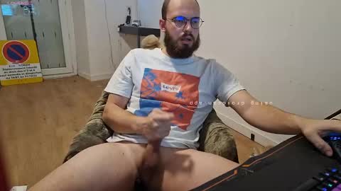 justin online show from January 1, 2025, 8:02 am