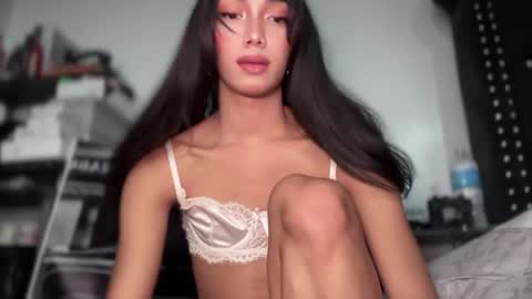 azalea_cum69 online show from April 29, 2026, 5:30 pm