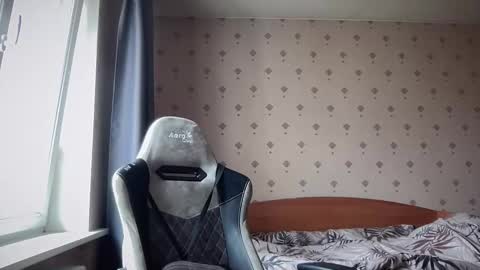 azazelmax online show from October 17, 2025, 8:17 am