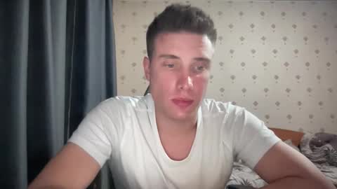 azazelmax online show from October 30, 2025, 9:37 pm