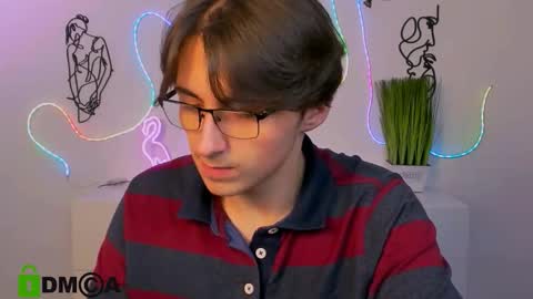 azen_rush online show from December 23, 2025, 6:11 am