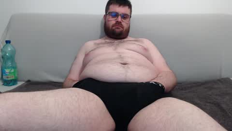 Snapshot of azer912 chatting on January 12, 2025, 12:39 am Azer online show from January 12, 2025, 12:39 am