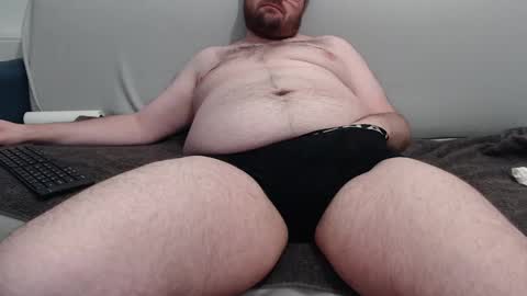 Snapshot of azer912 chatting on February 12, 2025, 9:01 pm Azer online show from February 12, 2025, 9:01 pm