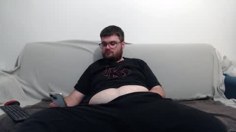 Snapshot of azer912 chatting on September 19, 2025, 10:10 pm Azer online show from September 19, 2025, 10:10 pm