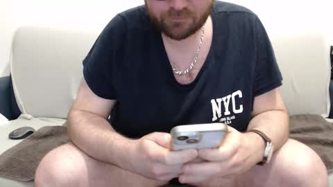 Snapshot of azer912 chatting on February 24, 2026, 10:30 pm Azer online show from February 24, 2026, 10:30 pm