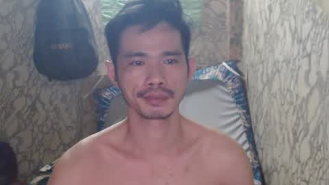 Snapshot of azn_philip chatting on January 11, 2025, 9:26 am Philip online show from January 11, 2025, 9:26 am