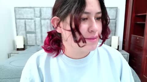 Snapshot of azul_veraa chatting on February 9, 2026, 12:31 pm Azul online show from February 9, 2026, 12:31 pm