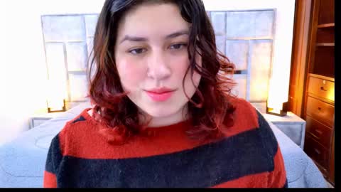 Snapshot of azul_veraa chatting on February 11, 2026, 12:21 pm Azul online show from February 11, 2026, 12:21 pm