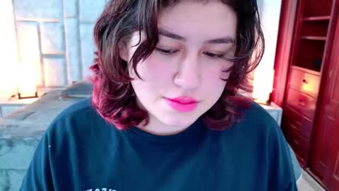 Snapshot of azul_veraa chatting on March 3, 2026, 12:11 pm Azul online show from March 3, 2026, 12:11 pm