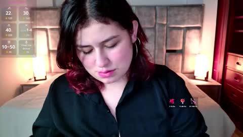 Snapshot of azul_veraa chatting on March 7, 2026, 12:02 pm Azul online show from March 7, 2026, 12:02 pm