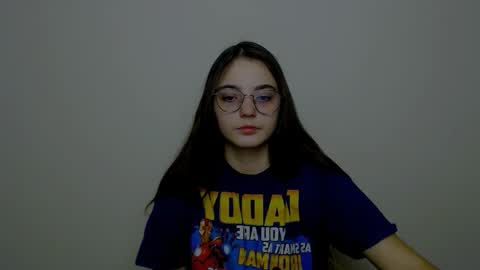 azumi_chan_ online show from November 9, 2025, 1:48 am