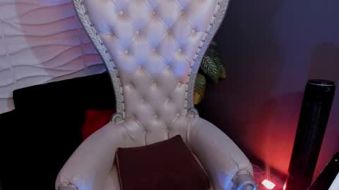 Azuraby online show from September 30, 2025, 12:37 am