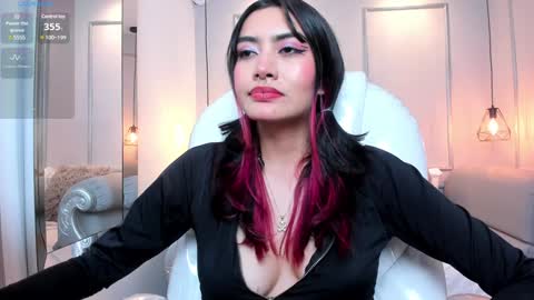 Azura online show from January 31, 2025, 1:54 am