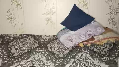 Snapshot of b1ceps chatting on January 12, 2026, 6:46 pm John and Dana online show from January 12, 2026, 6:46 pm