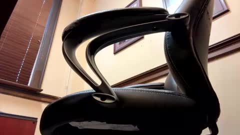 Snapshot of b8ab8r chatting on February 6, 2026, 10:13 pm Beta Bator online show from February 6, 2026, 10:13 pm