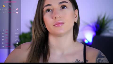 Inna online show from October 7, 2025, 5:10 pm