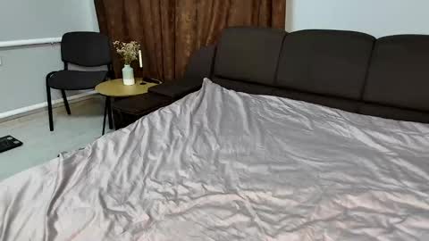 Snapshot of babe_catherine chatting on March 1, 2025, 11:39 am babe Sara3 online show from March 1, 2025, 11:39 am