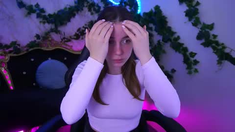 Babe online show from November 26, 2025, 8:37 am