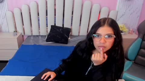 Venus  online show from April 24, 2026, 4:42 pm