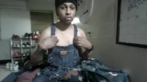 babecalvinwatts online show from January 14, 2025, 7:38 am