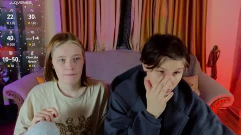 Snapshot of babees_eva chatting on November 27, 2025, 11:23 am Sweety Eva online show from November 27, 2025, 11:23 am