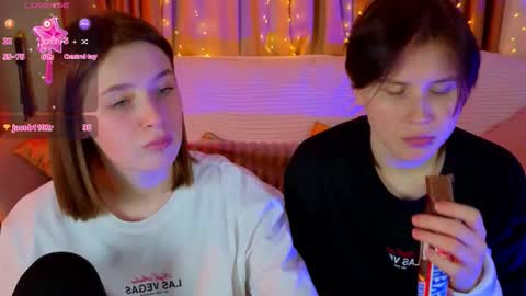 Snapshot of babees_eva chatting on December 19, 2025, 11:50 am Sweety Eva online show from December 19, 2025, 11:50 am