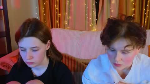 Snapshot of babees_eva chatting on December 22, 2025, 4:48 pm Sweety Eva online show from December 22, 2025, 4:48 pm