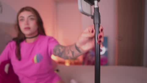 Samanta online show from April 8, 2026, 5:40 am