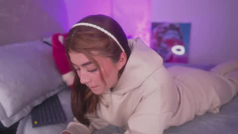 Samanta online show from April 25, 2026, 6:38 am