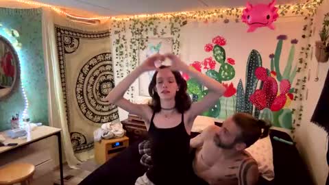 Fern Browning online show from January 14, 2025, 4:15 am