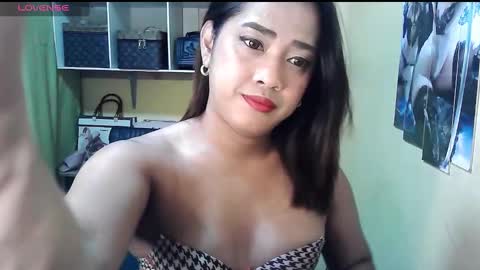 cassandra online show from December 28, 2024, 2:22 am