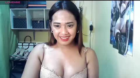 cassandra online show from January 3, 2025, 3:49 am