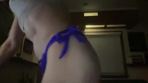 Snapshot of baby_cock_ chatting on May 26, 2026, 6:31 am Small Cock Divine online show from May 26, 2026, 6:31 am