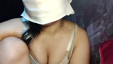 Snapshot of baby_cuty chatting on August 4, 2026, 1:25 pm baby_cuty online show from August 4, 2026, 1:25 pm