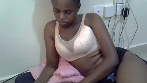 Snapshot of baby_fayyan chatting on February 24, 2025, 4:05 am baby_fayyan online show from February 24, 2025, 4:05 am